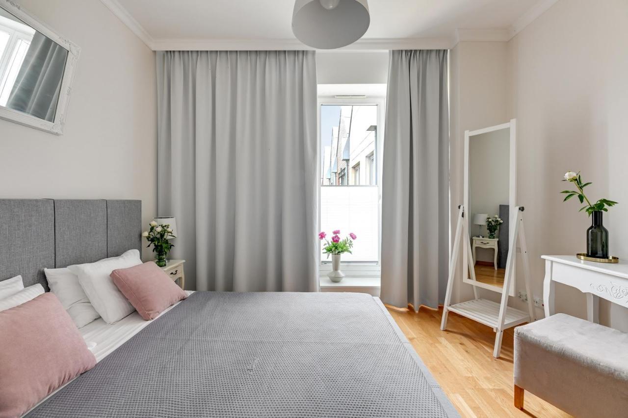 Old Town By Welcome Apartment Gdansk Ngoại thất bức ảnh